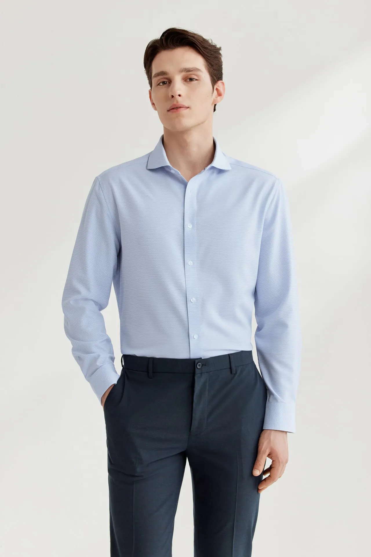 Dry 2 Tone Shirt in Smart Fit Windsor Collar