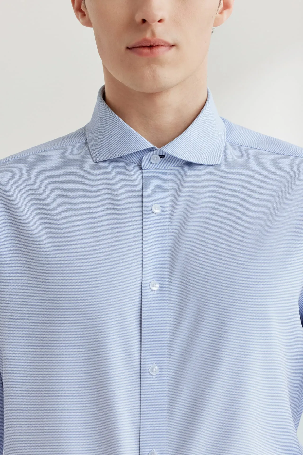 Dry 2 Tone Shirt in Smart Fit Windsor Collar